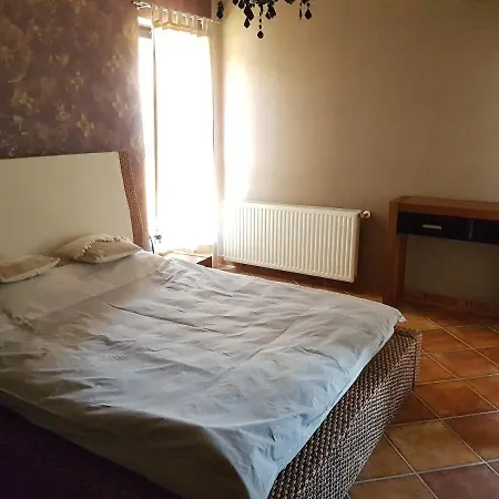 V4 Apartment