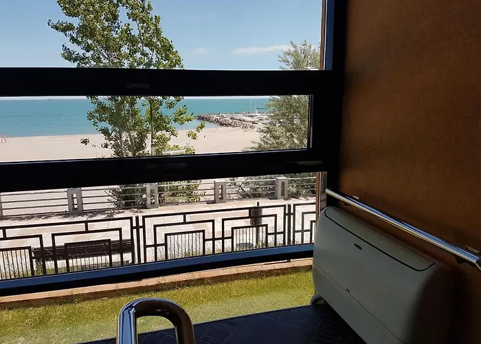 アパート V4 エフォリエ・ノルド